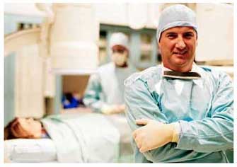 cataract surgeon